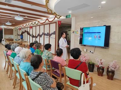 細微處盡顯體貼周到！程家橋街道老人齊贊養生保健服務